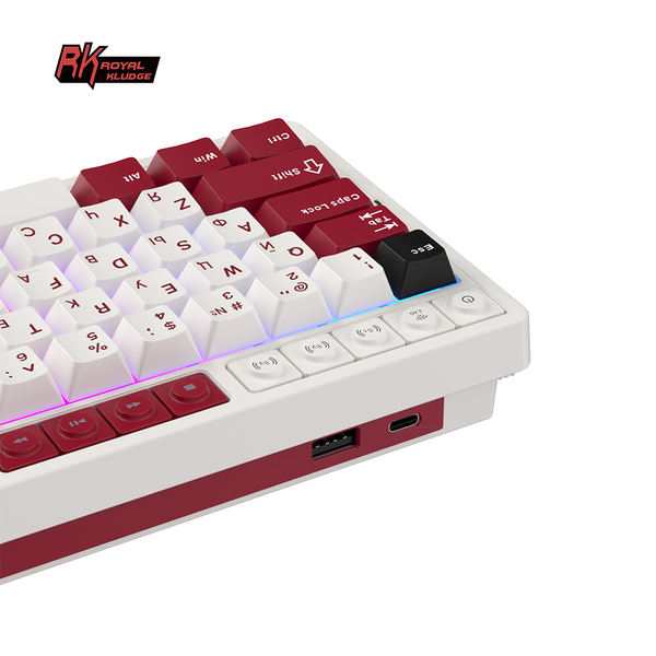 Компактная (65%) механическая клавиатура Royal Kludge RK M65 - 3 типа подключения, 66 клавиш, Gasket Mount,  профиль PBT Cherry, цвет Famicom, переключатели RK Beige
